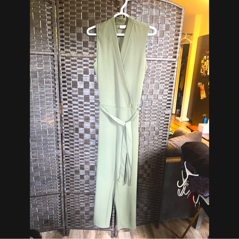 JDY Olive Green Sleeveless Pantsuit